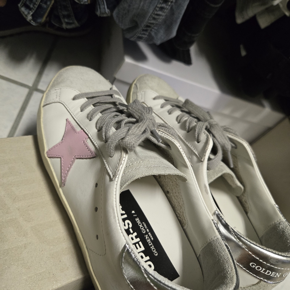 Golden Goose Women's Sneakers - White with Pink Star Excellent Condition